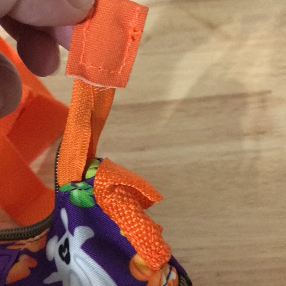 Loungefly Disney Halloween Treats Passport  Bag - Picture 11 of 16